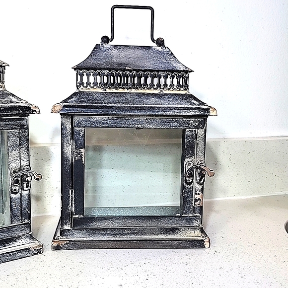 Set of 2 Lanterns. Rustic metal and glass. NEW no tags - Picture 2 of 11